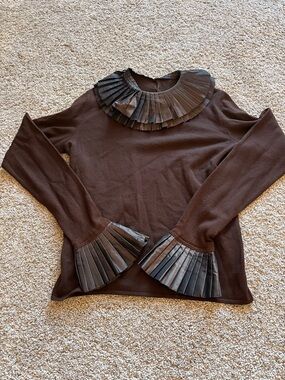 Vintage 1970’s 100% Merino Wool Sweater with Pleated cuffs and collar